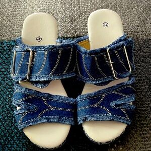 Jean sandals